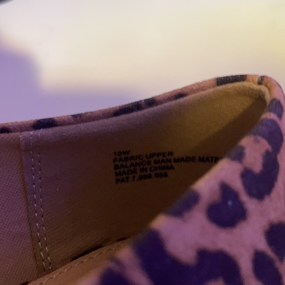 flats - Picture 3 of 4